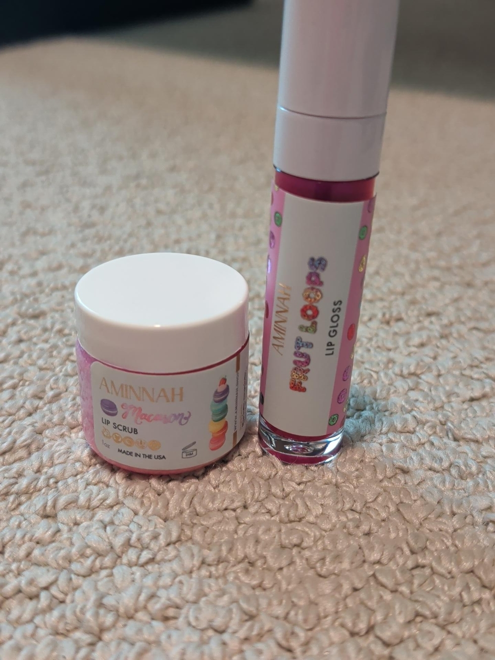 Aminnah Macaron Pink Lip Scrub OR Fruit Loops Pink Lip Gloss - Pick 1 - Picture 2 of 4
